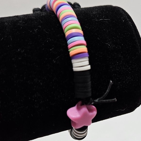 Lisa Frank aliens beaded bracelet - Picture 2 of 2